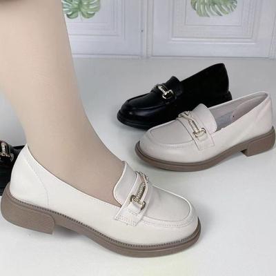 Scarpe con tacco – Mocassini da donna