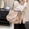 2025 Autumn New Canvas Lazy Wind Tote Bag Polyester Durable Work Large Capacity Armpit Bag Women