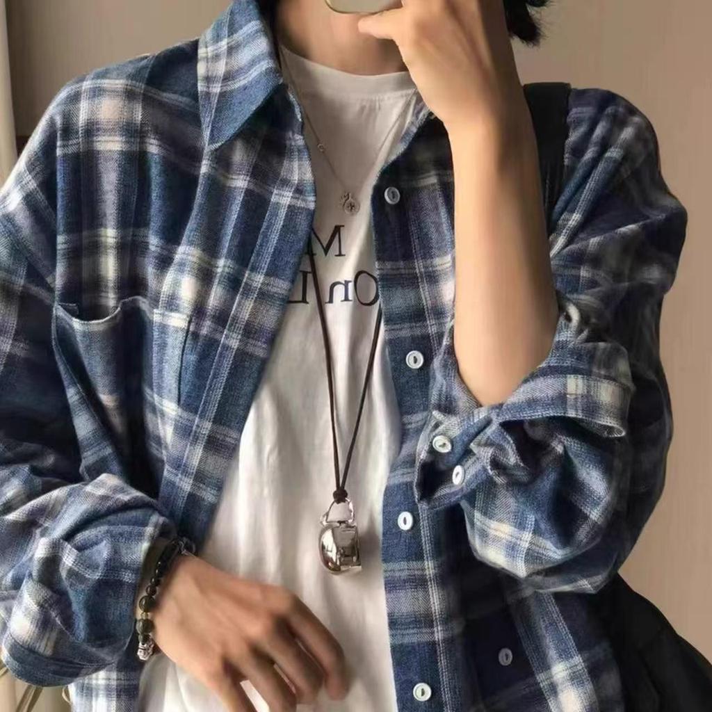 Retro Cup Pendant Necklace: Versatile, Unique Design for Women