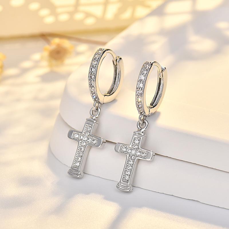 European and American New Cross Earrings, Ear Buckles, Gold Diamond-encrusted Tremella Buckles, Earrings, Earrings 2026.