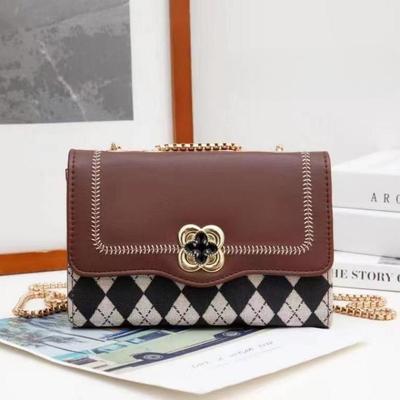 Damen Umhängetasche, Einzel-Schultertasche, Nischendesign Kettentasche, Modische kleine quadratische Tasche