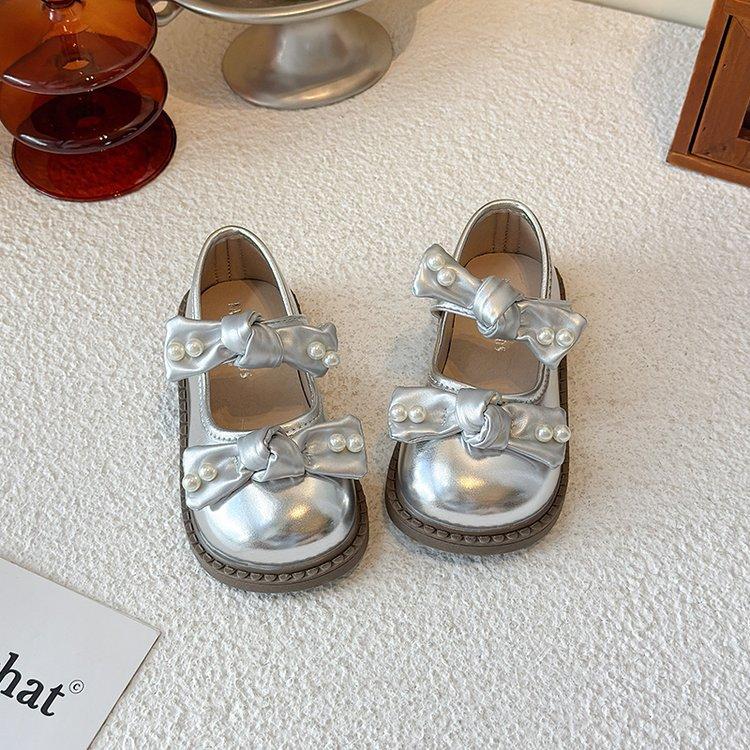 Girl princess small leather shoes spring and autumn 2025 new children's foreign style bow performance girl Mary Jane single shoes