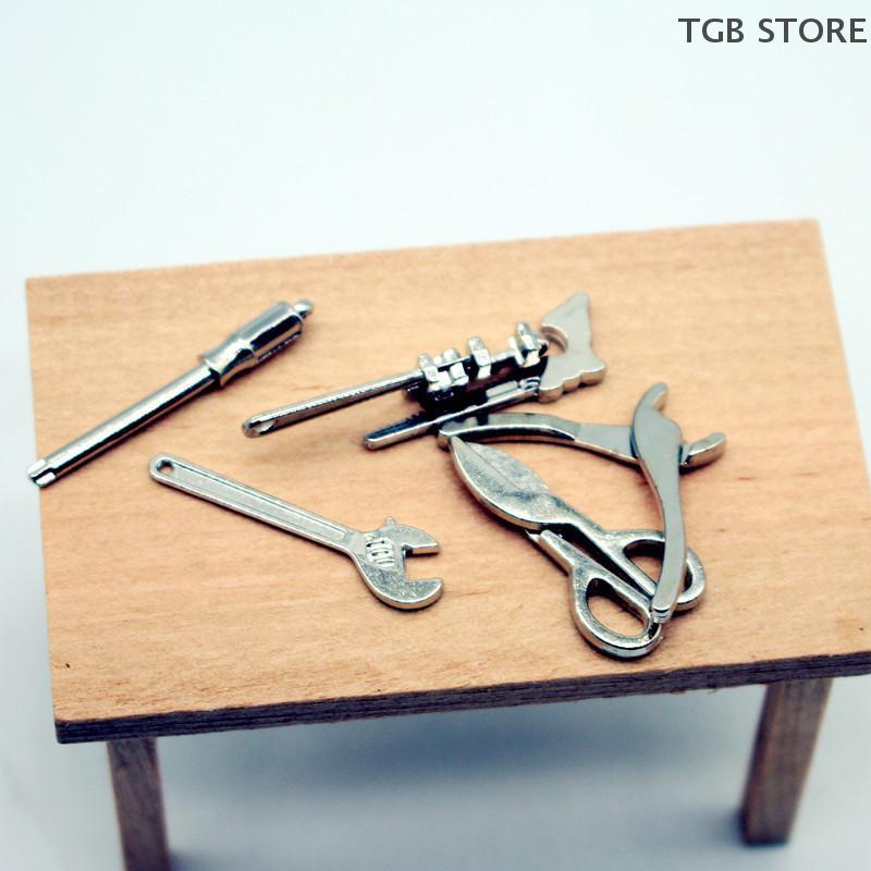 1Setul 1:12 Mini Set Unelte Aliaj Reglabil Cheie Cleste Casă de Păpuși Machetă Miniatură Reparare Recuzită Scenă Decor Casă de Păpuși Jucării Cadou