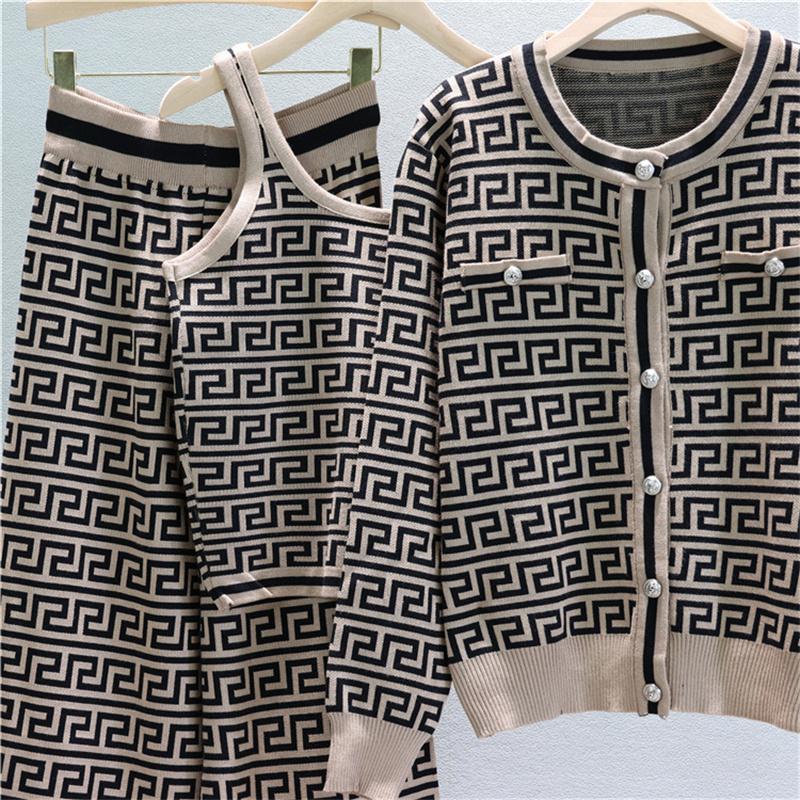 Autumn And Winter Jacquard Knitted Cardigan Women's Suit Jacket Vest And Pants Three Piece Set
