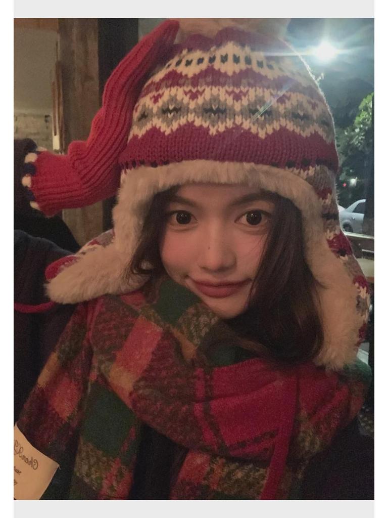 Women's Korean Plaid Tassel Scarf - Festive & Warm for Christmas & New Year