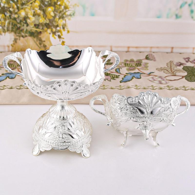 European Square Metal Fruit Bowl Fruit Bowl Home Living Room Coffee Table Ornament Metal Fruit Bowl Creative Decorative Ornament