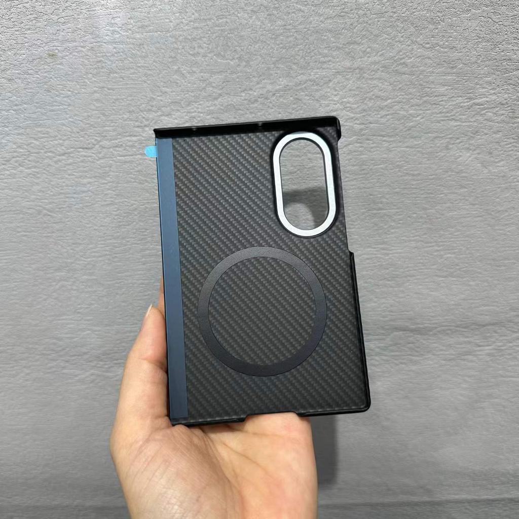 High Quality Magnetic 1500D Carbon Fiber Pattern PC Case for For Samsung Galaxy Z Fold 8 Kevlar Skin Feel Wireless Charge Cover