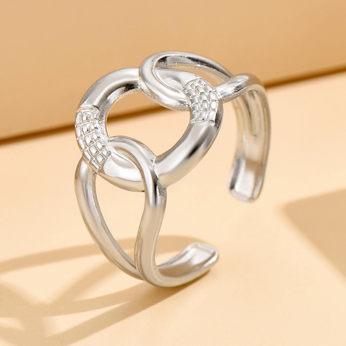 Elegant Adjustable Ladies Knot Ring - Non-fading Stainless Steel & Titanium Jewelry