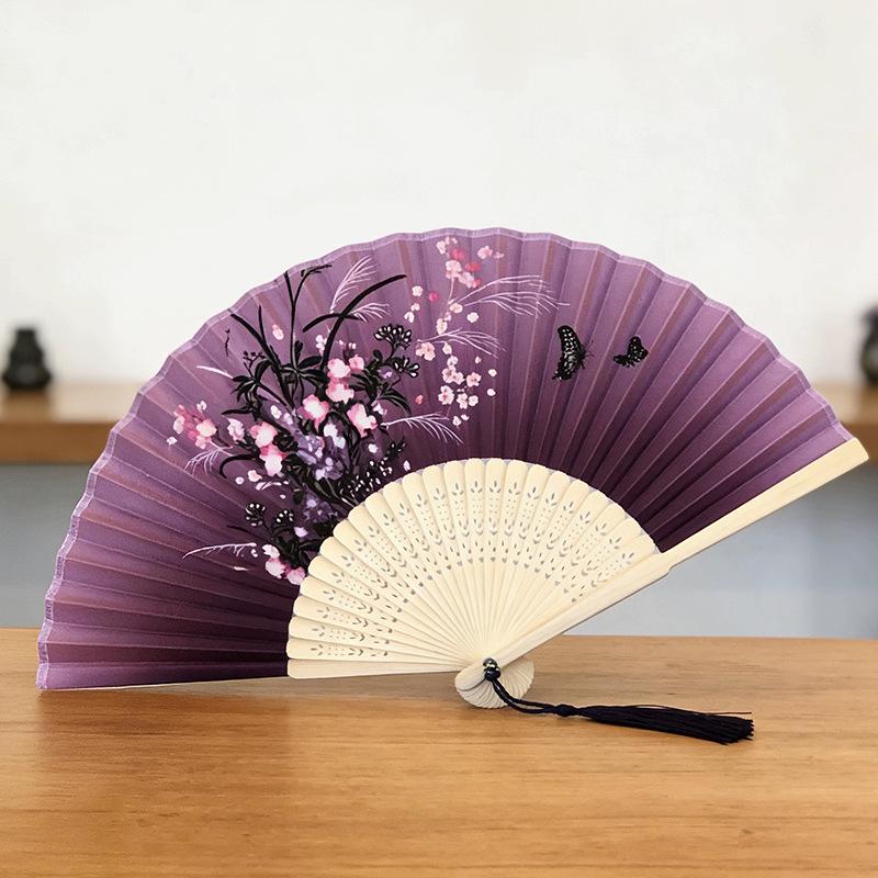Retro-Tanzfächer im japanischen Stil für den Sommer - Klassischer antiker Stil