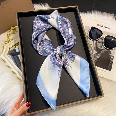 Accessori – Sciarpe e foulard