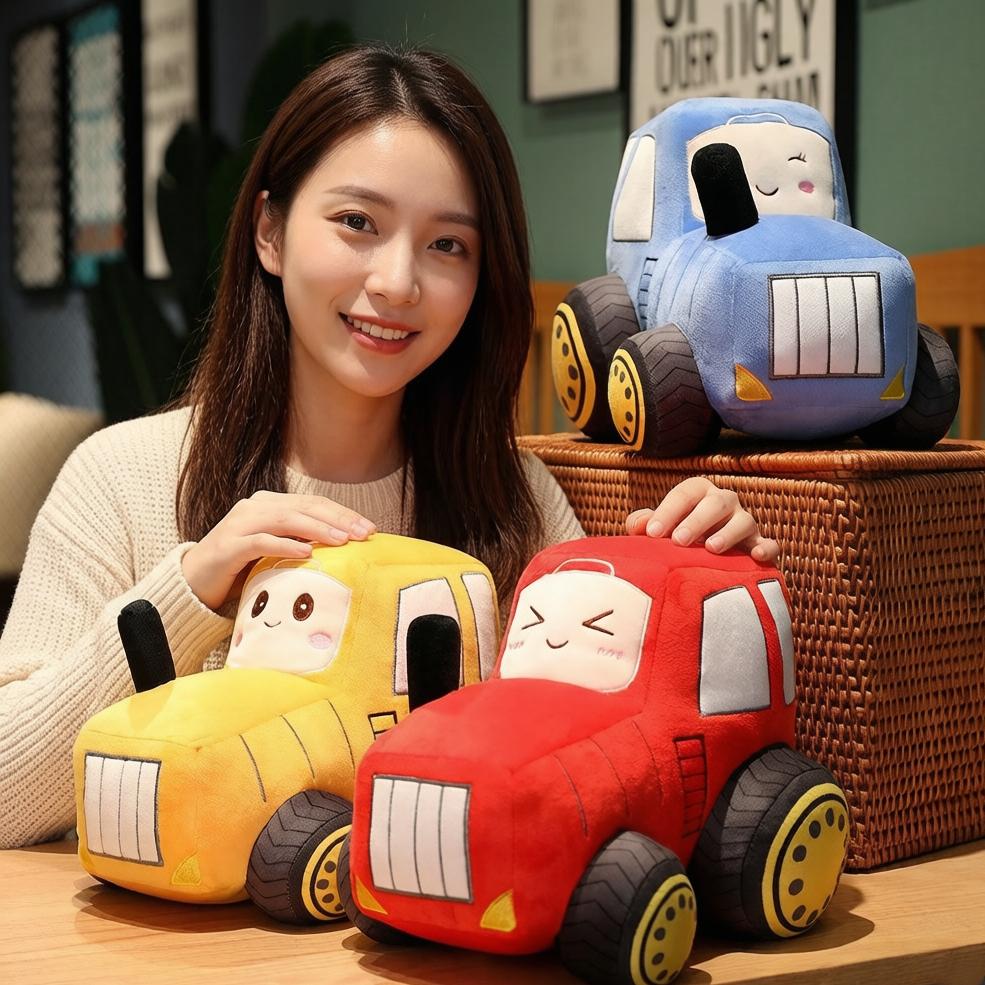 3045cm Traktor Auto Cartoon Plüschkissen Stofftier Transportkissen Blau Gelb Rot Plüschtier Sofa Stuhl Dekor Geschenk