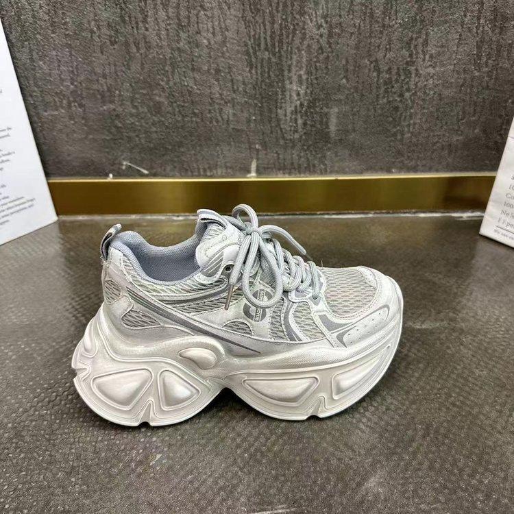 

Fried street platform dad shoes women s 2025 spring new popular dirty shoes breathable muffin retro height-increasing sneakers 40