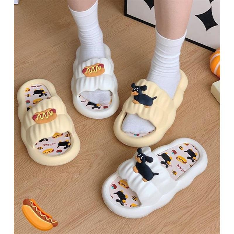 Summer women's thickened platform non-slip flip-flops, beach sandals, home interior fashion, lightweight non-slip slippers
