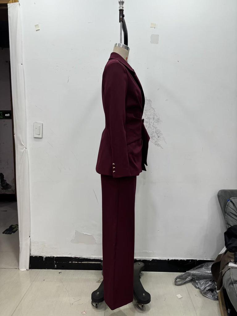European American Style Fashion Suit: Buckle Decor Jacket & Straight-Leg Pants Two-Piece Slim Fit Set for Women