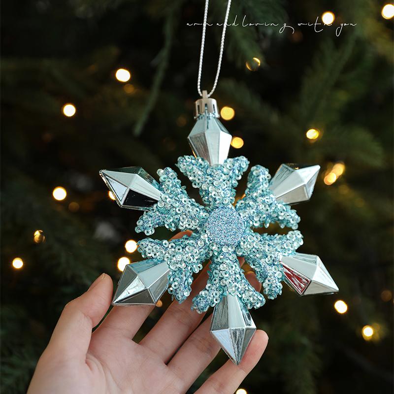 New Year Christmas Decorations Blue Plastic Pendant Christmas Tree Window Decoration Cartoon Decoration Scene Arrangement