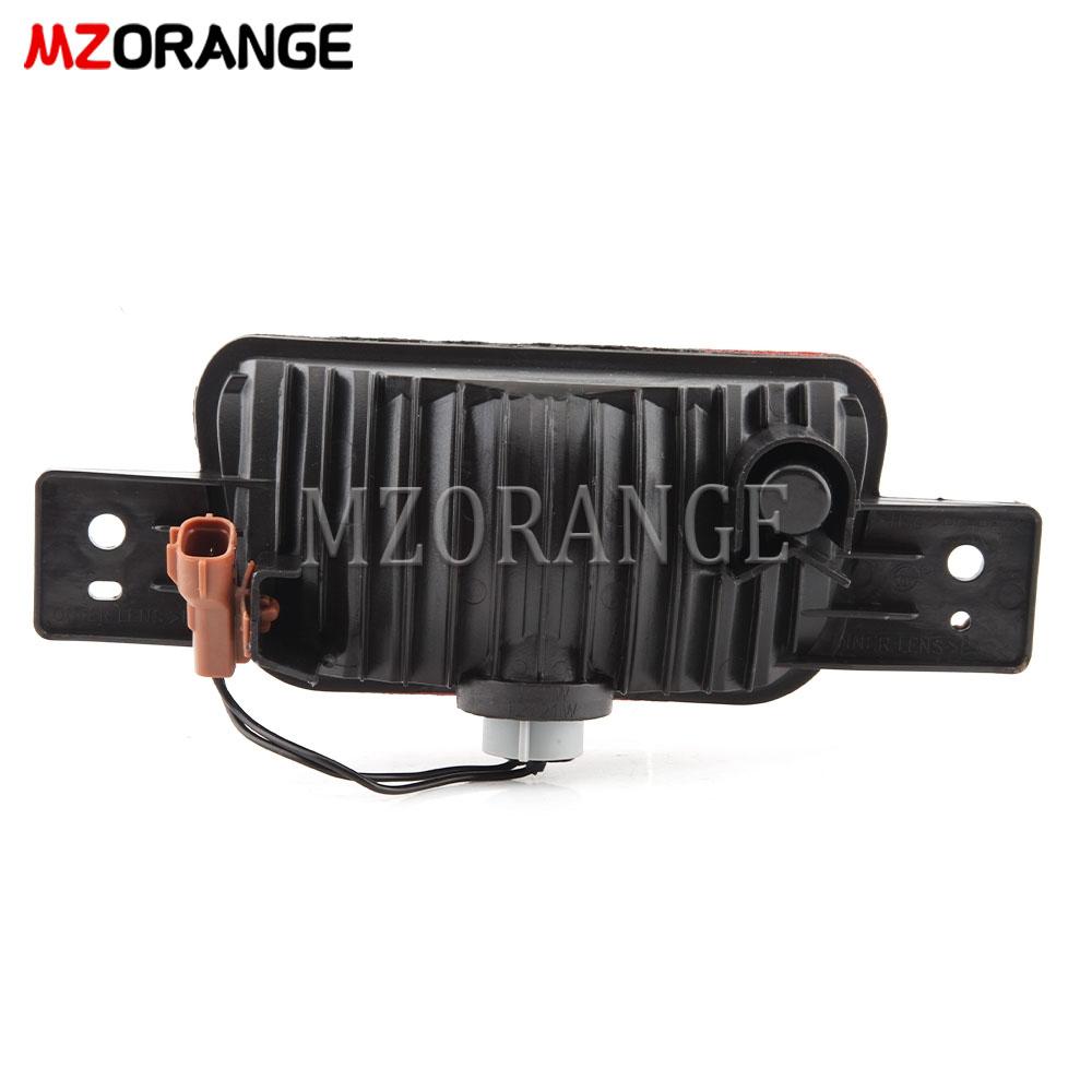 Rear Spare Tire Lamps Tail Bumper Light for Mitsubishi Pajero Montero 2007-2020 8337A068 Brake Stop Car Accessories