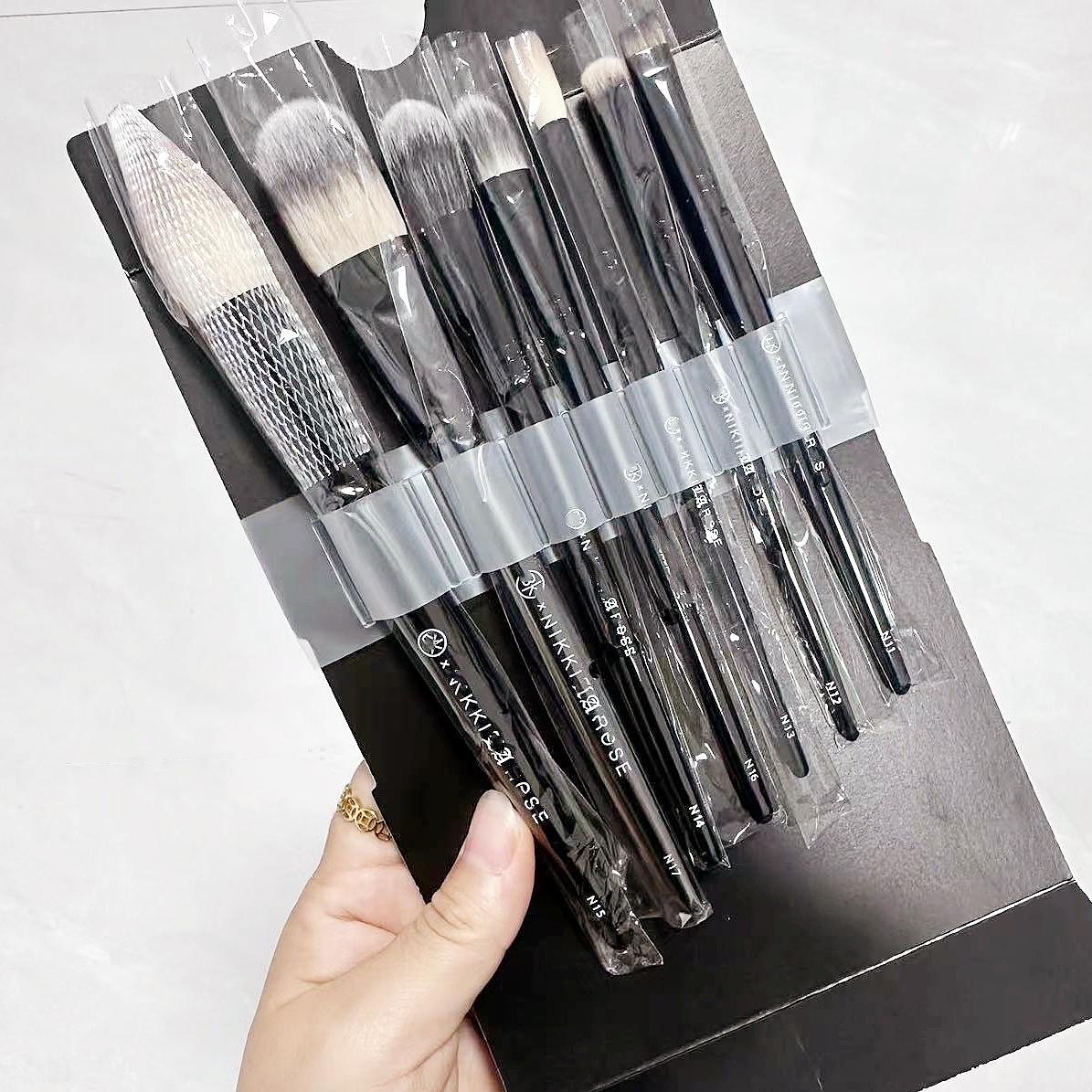 

BKNiki Набор профессиональных кистей для макияжа 7 шт. Профессиональные кисти для лица, пудры, румян, теней для век, подводки для бровей, косметические кисти