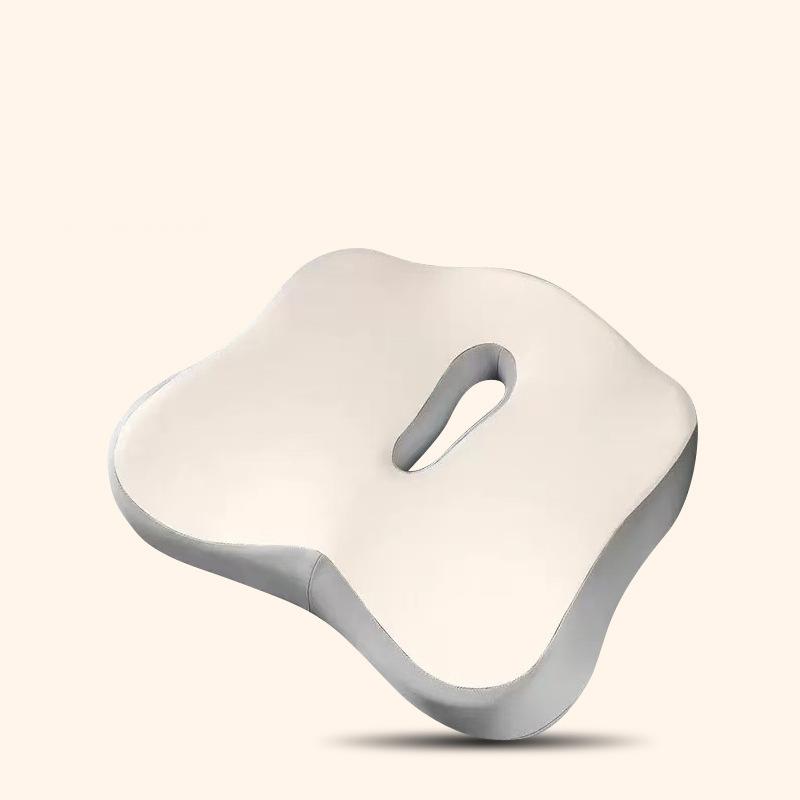 1 ks Ortopedický sedák z paměťové pěny pro kancelář, auto, polštář pro úlevu od bolesti kostrče s prodyšným síťovaným potahem, protiskluzová základna