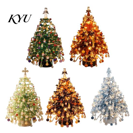 Handgefertigte Feiertagsdekoration DIY Mini-Tisch-Weihnachtsbaum-Set mit Perlen, Kristallperlen-Weihnachtsbastel-Ornament-Herstellungsset, Schreibtisch für Regal Kaminsims Dekor,