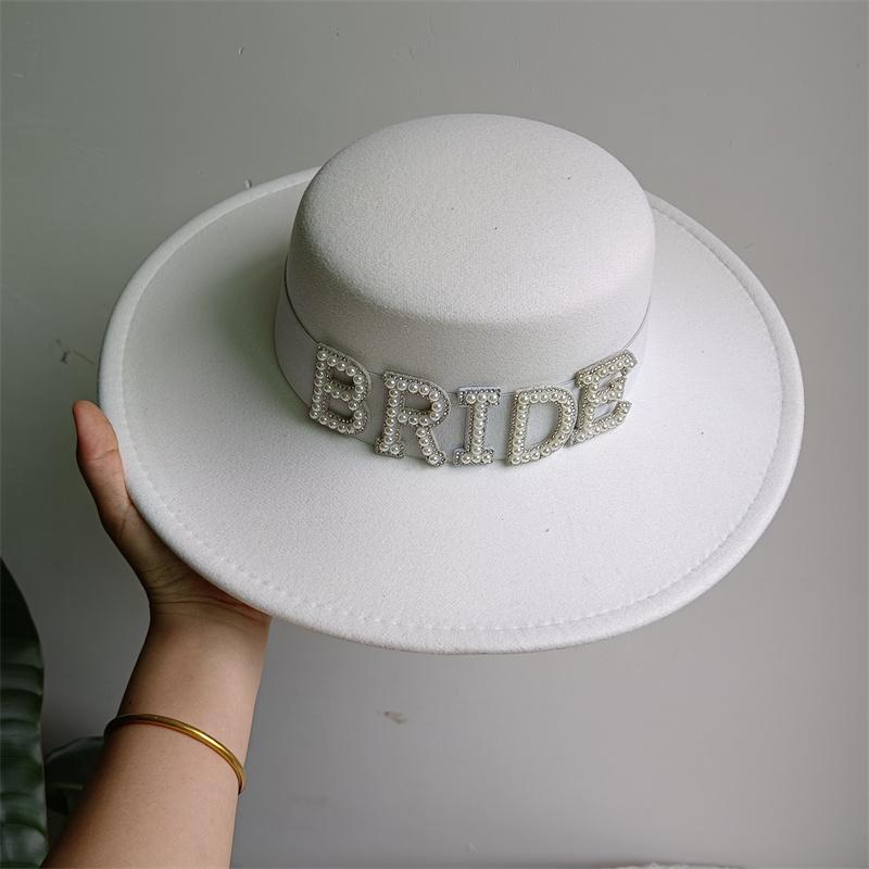 Bridal Malan Flower Style Cowboy Hat All Kinds of Hats for All Seasons Summer Beach Hat Elegant Cowboy Hat Pearl Accessories