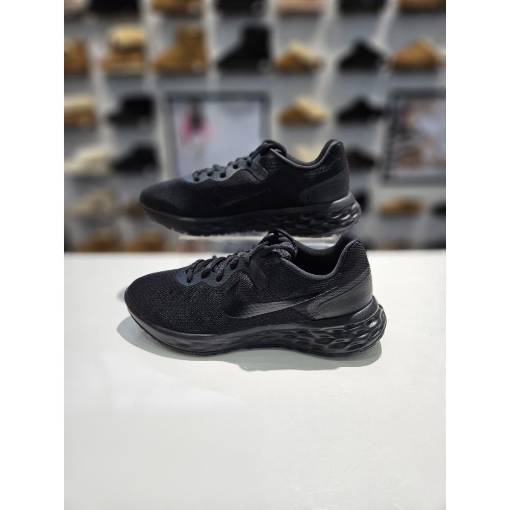 

Мужские беговые кроссовки Nike DC3728 001 Revolution 6 NN черные мужские