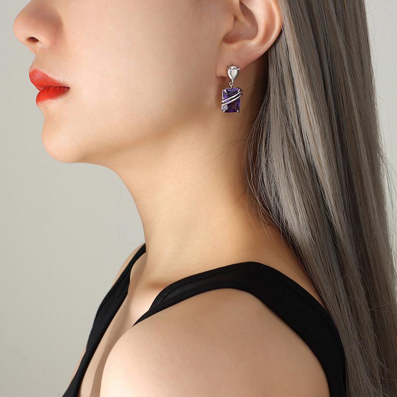 European-American Autumn/Winter Zircon Copper Earrings: Elegant, Non-Fading Rectangular Design for Women