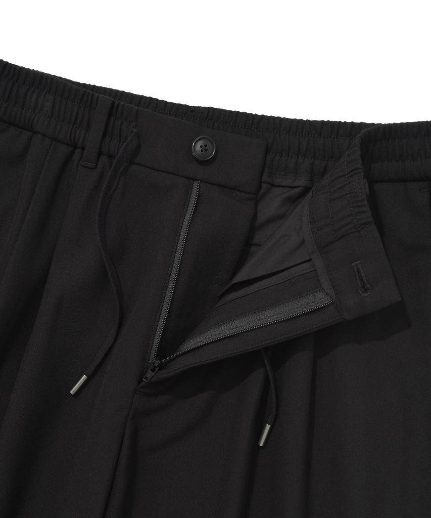 COVERNAT Fleece-Lined Slim Tapered Pants Black