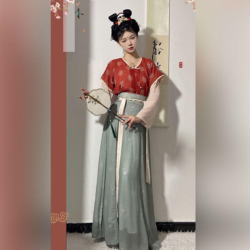 Sada dámských šatů ve stylu čínské dynastie Tang Tradiční Hanfu denní košile a dlouhá sukně s výstřihem