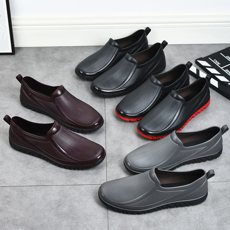Waterproof, Anti Slip, Fashionable Low Top Rain Shoes for Men Fishing, Kitchen Construction Sites, and Rural Areas