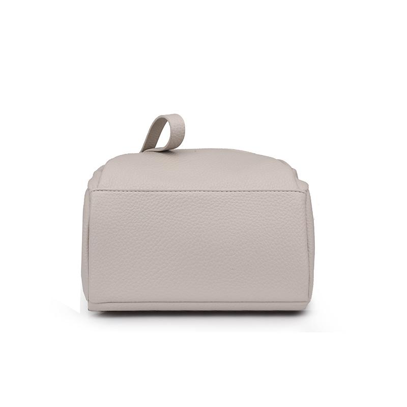 Damen Rucksack aus weichem Leder