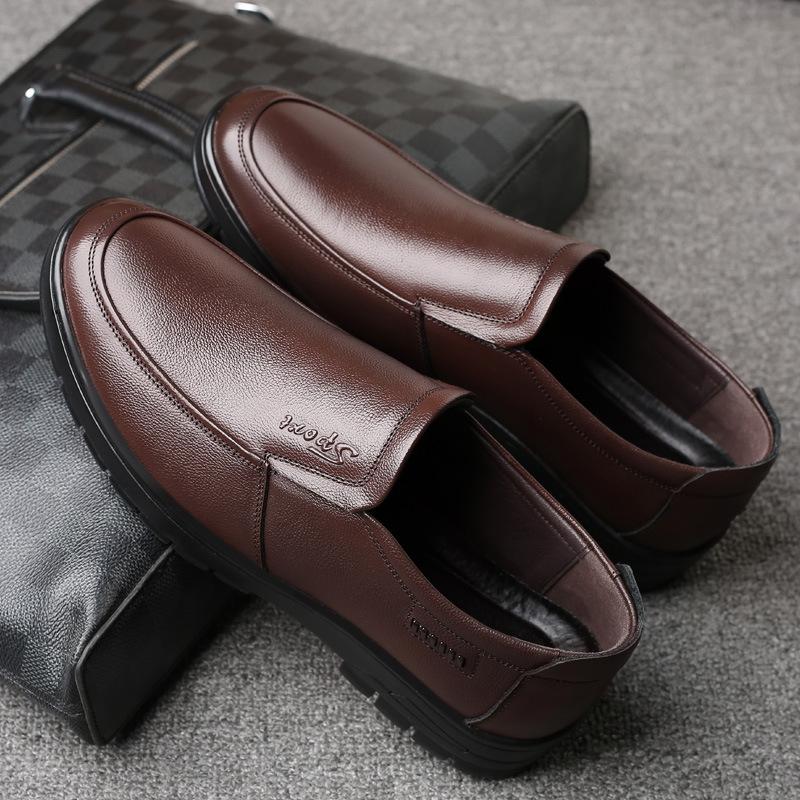 

Leather shoes men s spring leather casual wide feet breathable non-slip cowhide medium old dad shoes 44