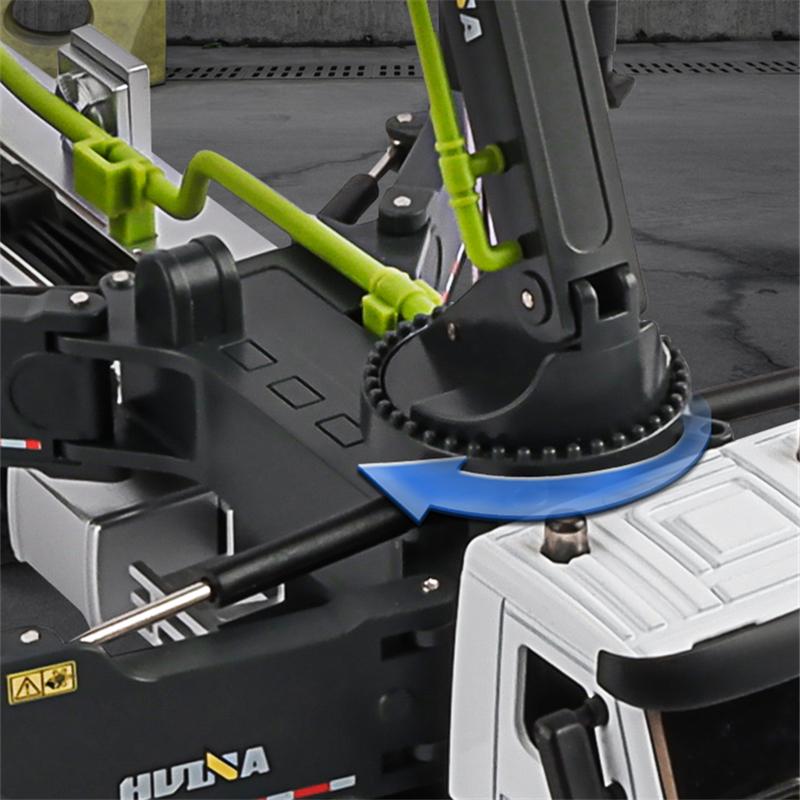 1/50 Diecast Cement Pump Truck Model Metal Concrete Conveyor Pump Truck Cement Transport Engineering Vehicle Model Kids Toy Gift