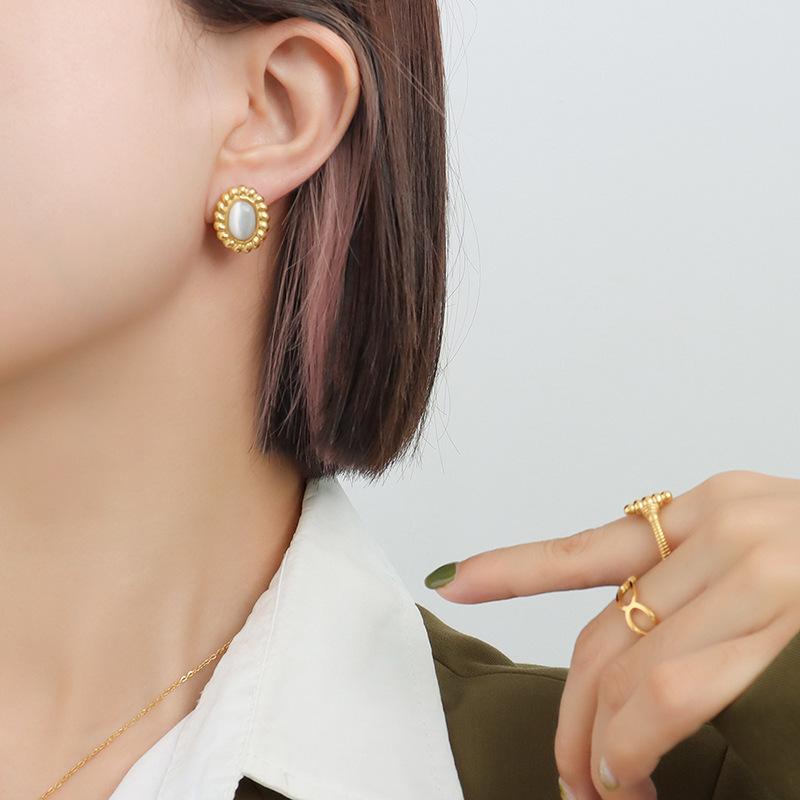 

Новый комплект ювелирных изделий с подвеской из опала, французский стиль ретро темперамент, высококачественное ожерелье, серьги, комплект из двух предметов