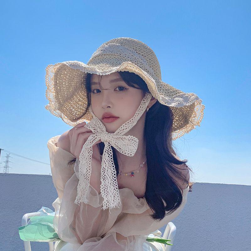 

Lace-up Cutout Straw Hat Wig One Long Curly Hair Female Summer Vacation Sun Protection Sun Hat Lace Ins Korean Apricot cap + brown curly hair