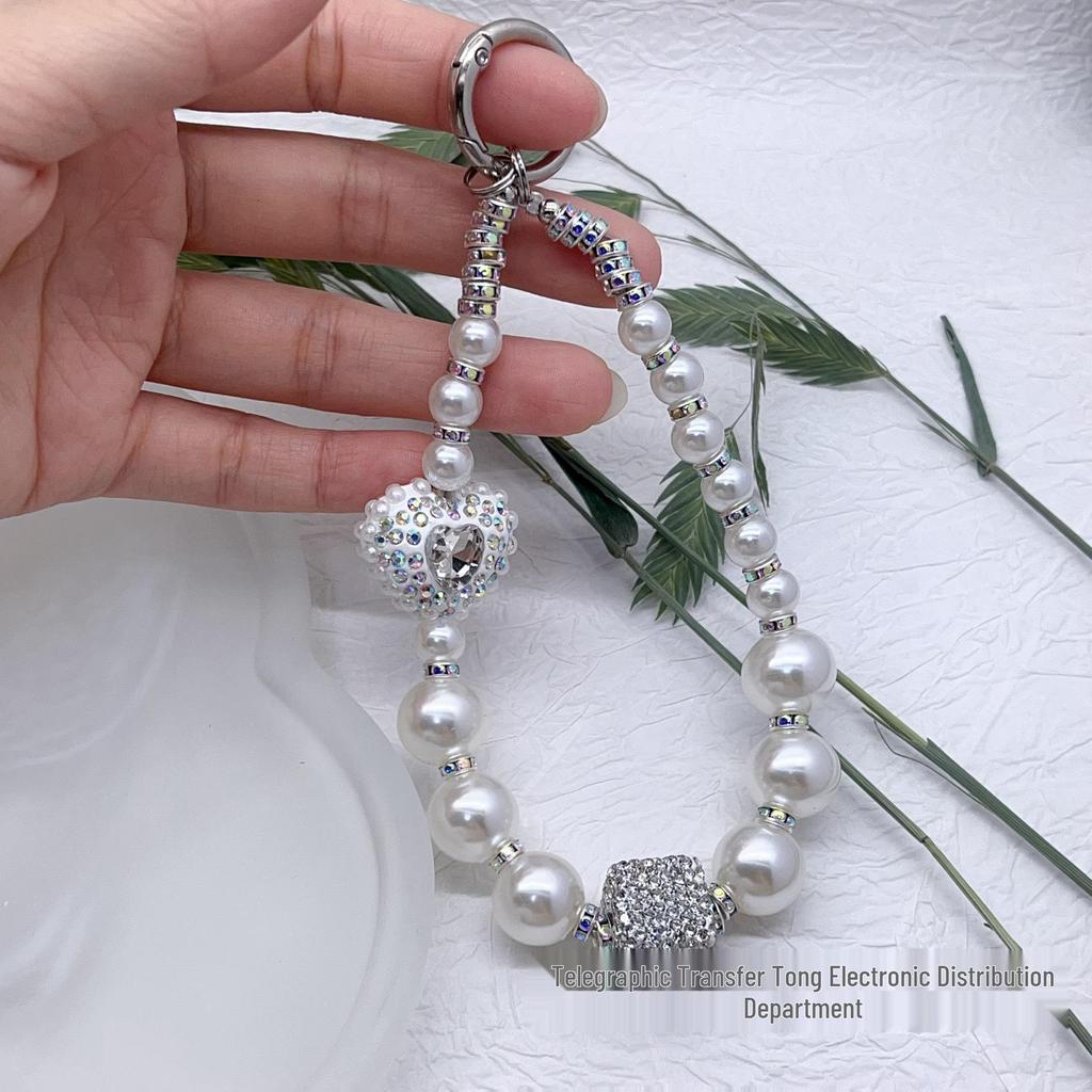 Laccetto da Polso e Cordino per Cellulare con Perle e Cuore d'Amore Pieno di Diamanti