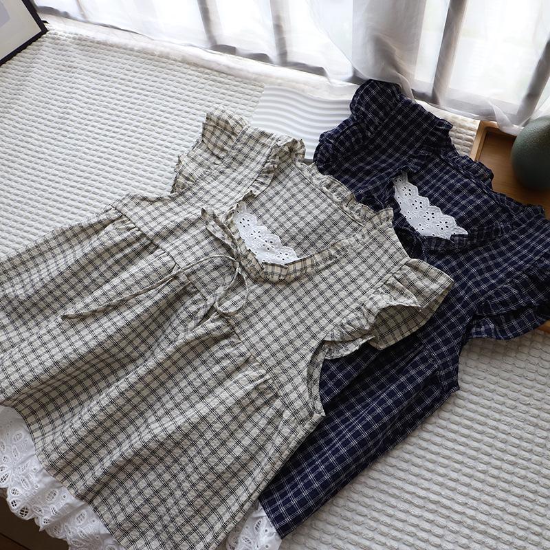 2025 Korean Style Sleeveless Plaid Lace-Trim Tie Top 3998