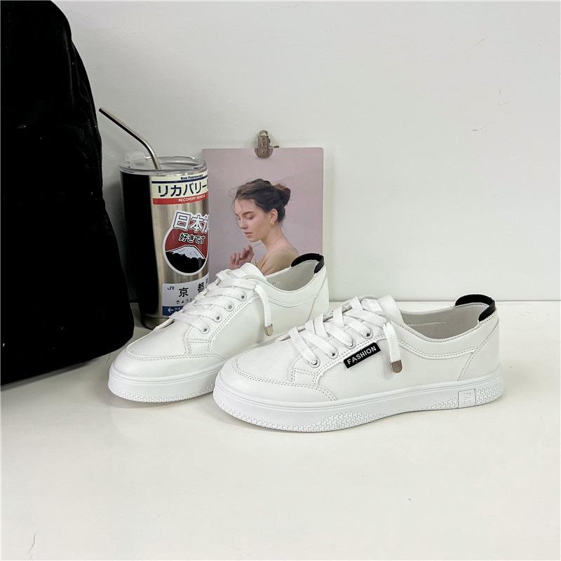 Little White Shoes Children's Spring, Autumn and Summer 2025 New Versatile Women's Shoes Korean Version Casual Sports Flat Shoes Board Shoes