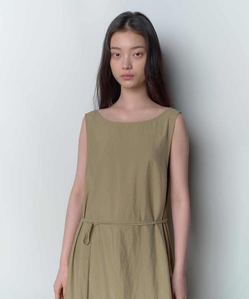 Bopeu Halo Parachute Dress (Khaki)