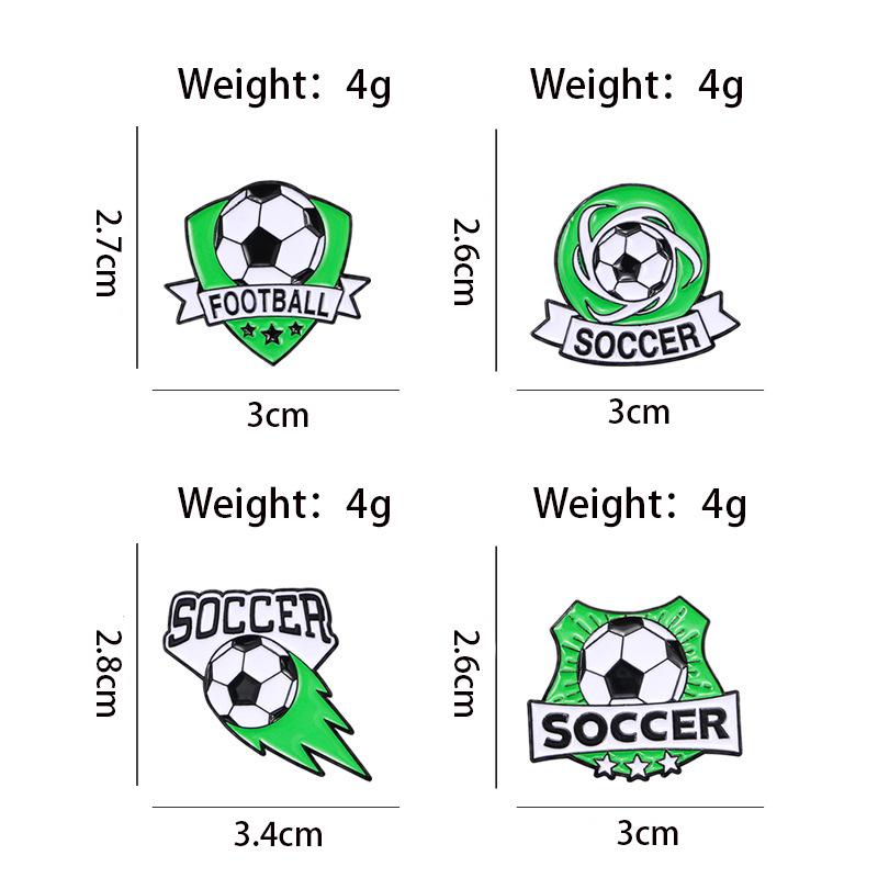 Green Football Pose Brooch - Cartoon World Cup Souvenir Metal Badge
