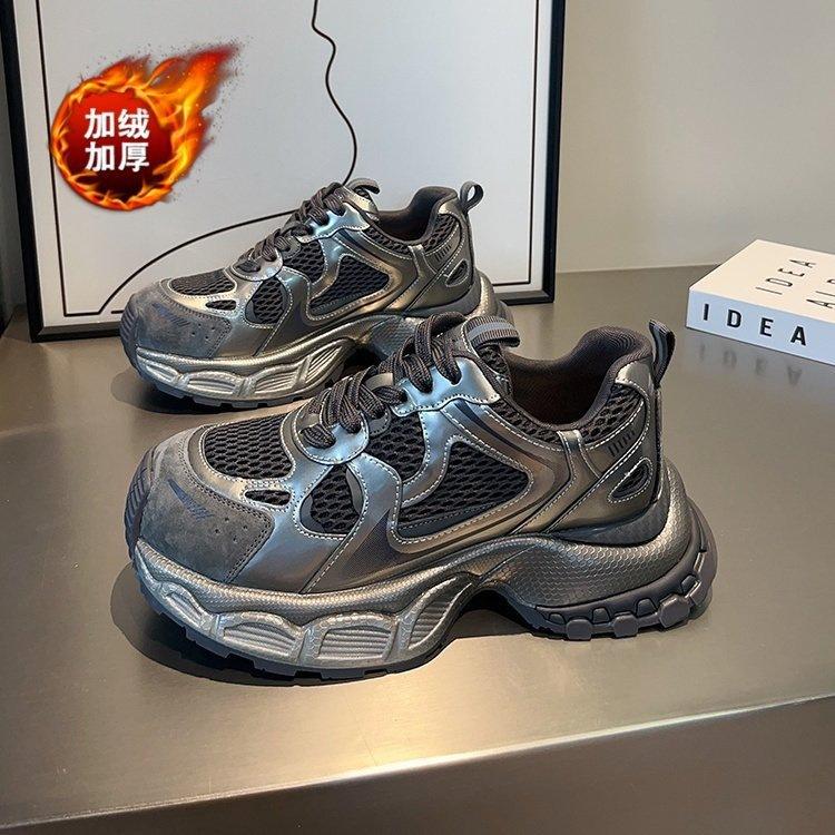 Retro huge good-looking dad shoes women's 2025 new shoes women's shoes winter velvet warm sneakers running shoes