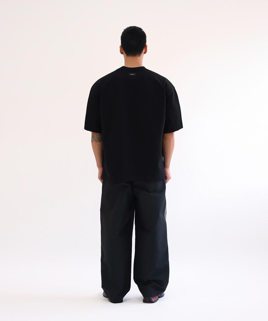 HENTLE Short Sleeve Distressed Oversized T-Shirt (Black)