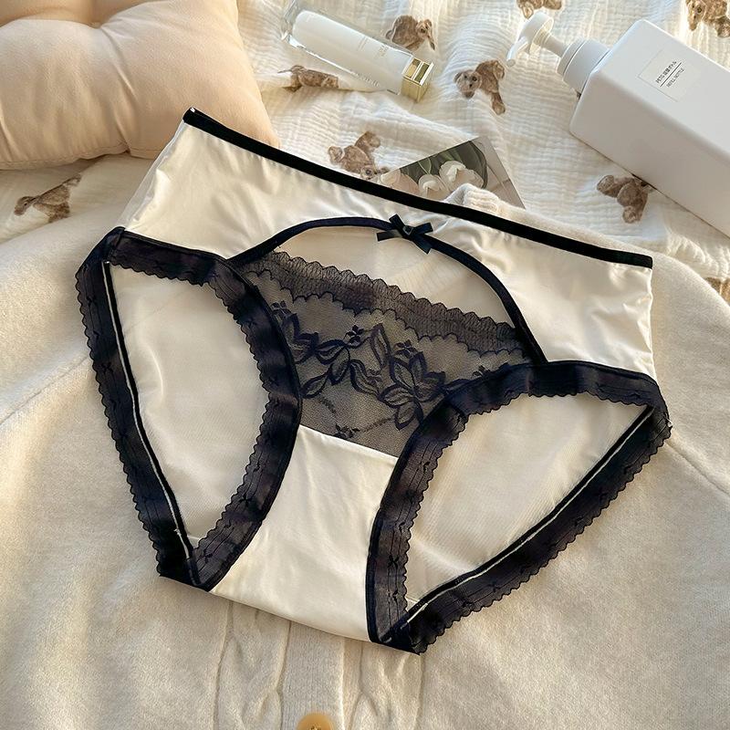 Plus Size Women Sexy Hormones Lace Edge Pure Desire To Hollow Out Mid Waist Panties