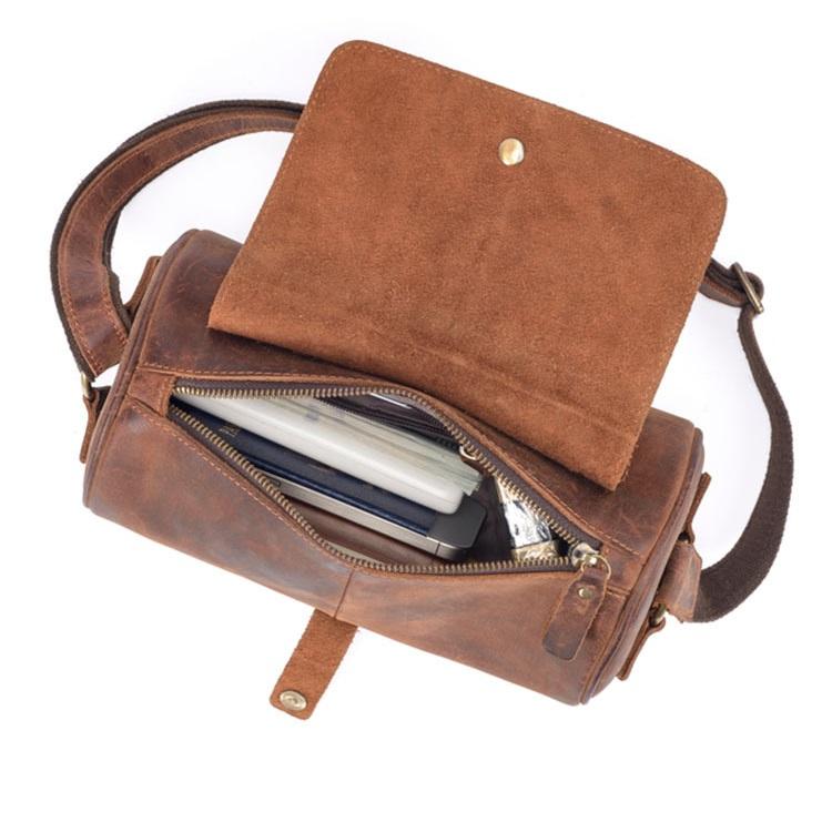 Borsa a tracolla da uomo in pelle Crazy Horse a forma di barile Borsa a tracolla cilindrica retrò per moto