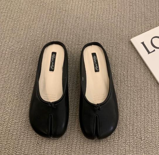 Fashion Bailamos Women Split Toe Fur Slippers Tabi Ninja Slip On Flats Round Toe Shallow Lazy Boat Slingback Mules Shoes Soft Warm Loafe