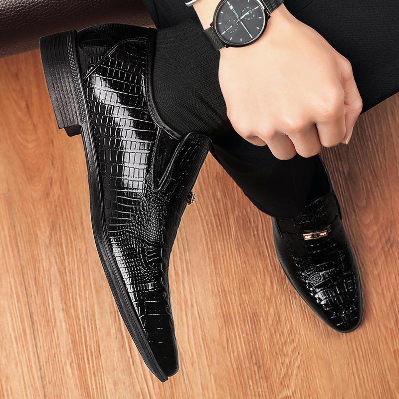 Herren formelle Business Lederschuhe neu große Größe Mode Plateau hohe Absätze lässige Herrenschuhe lässige Sport Herren Slipper