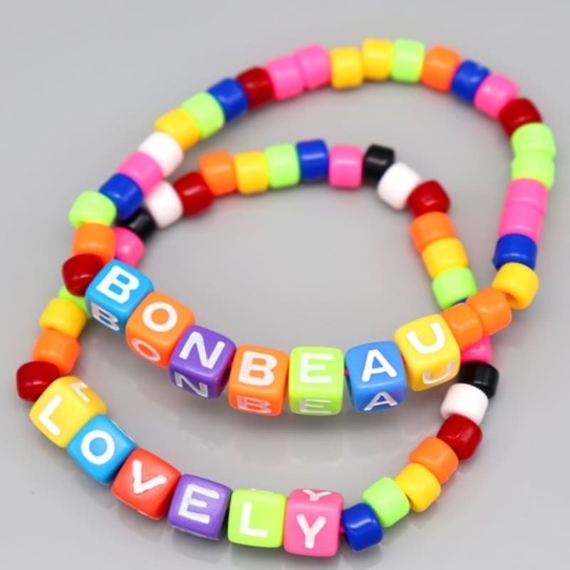 

BONBEAU Cube initial fancyball color Bracelet Please enter your initials in the delivery..