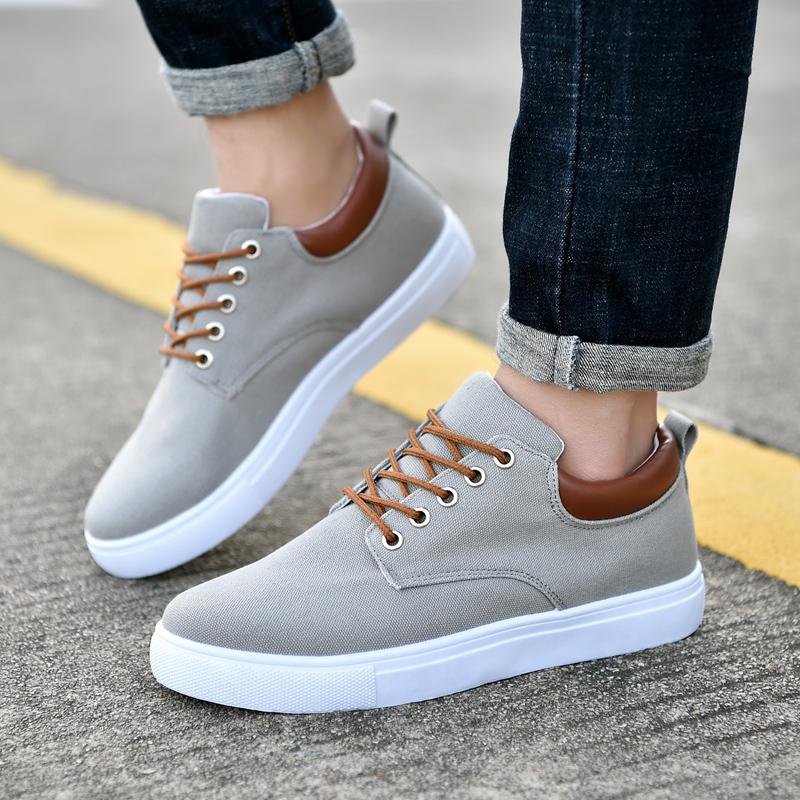 Men's Canvas Shoes Fashion Causal Men Vulcanized Sneakers Slip On Men's Plimsoll Male Trainers Trend Summer Outdoor Loafers Shoe