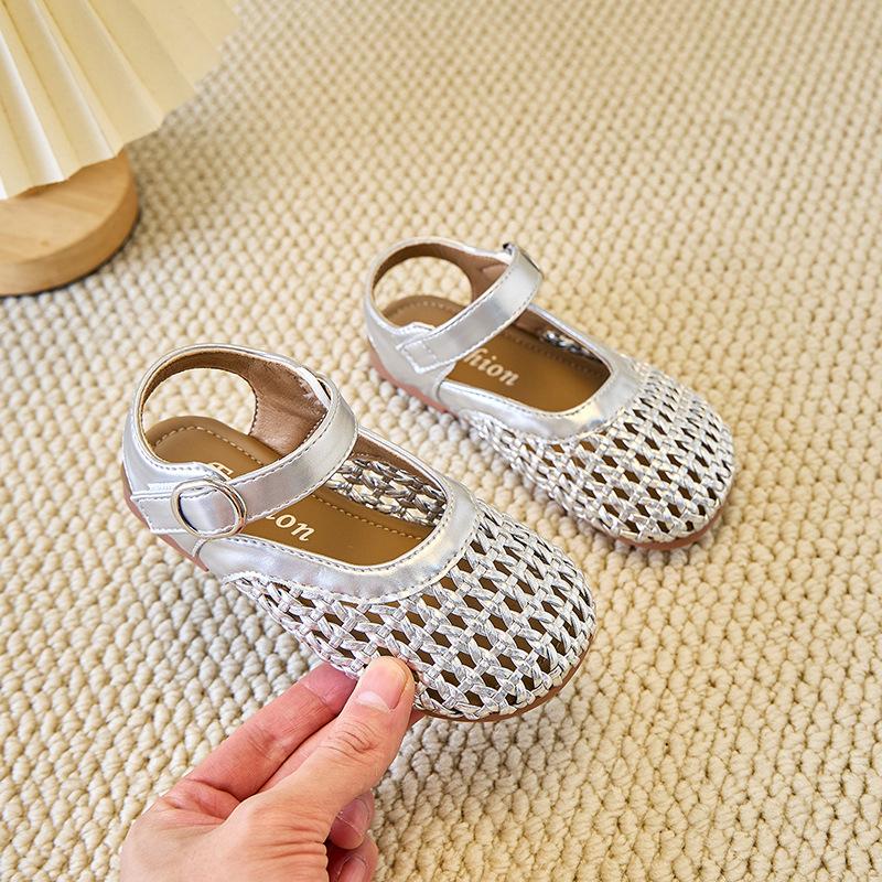 Girls Half Sandals Weave Hollowed-out Children Casual Princess Shoes Korean Style 2025 Summer New Kids Beach Shoes Soft Trendy