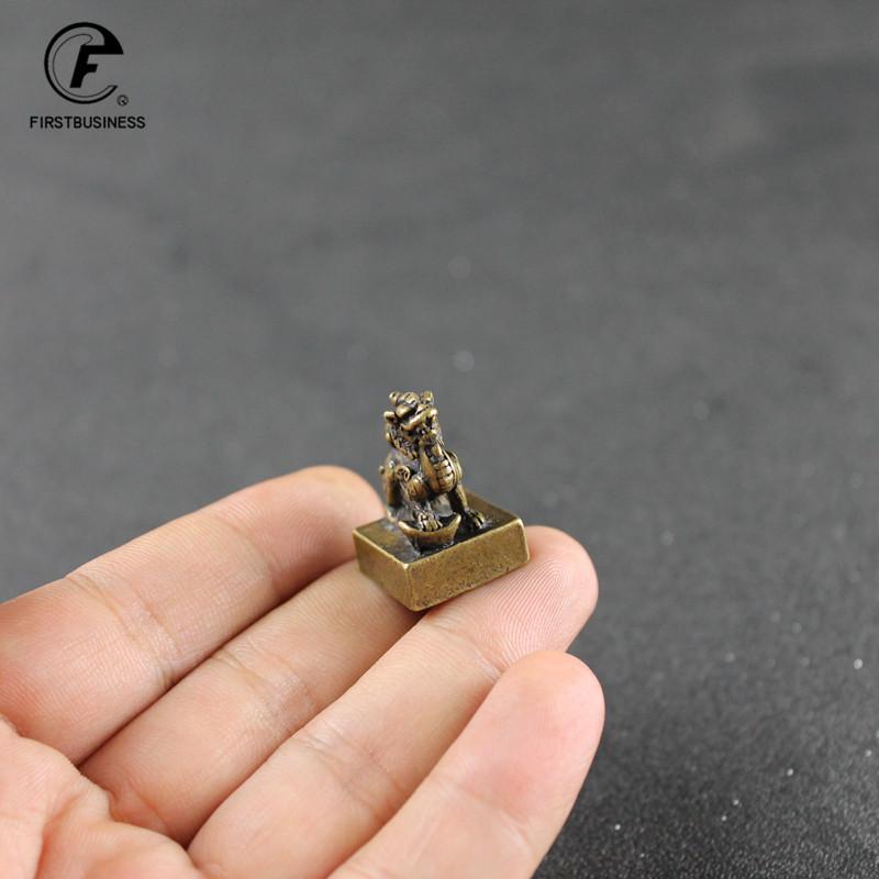 Copper Dragon Coins Engraved Seal Sculpture Desk Ornaments Vintage Brass Animal Miniatures Figurines Decorations Home Decor Gift