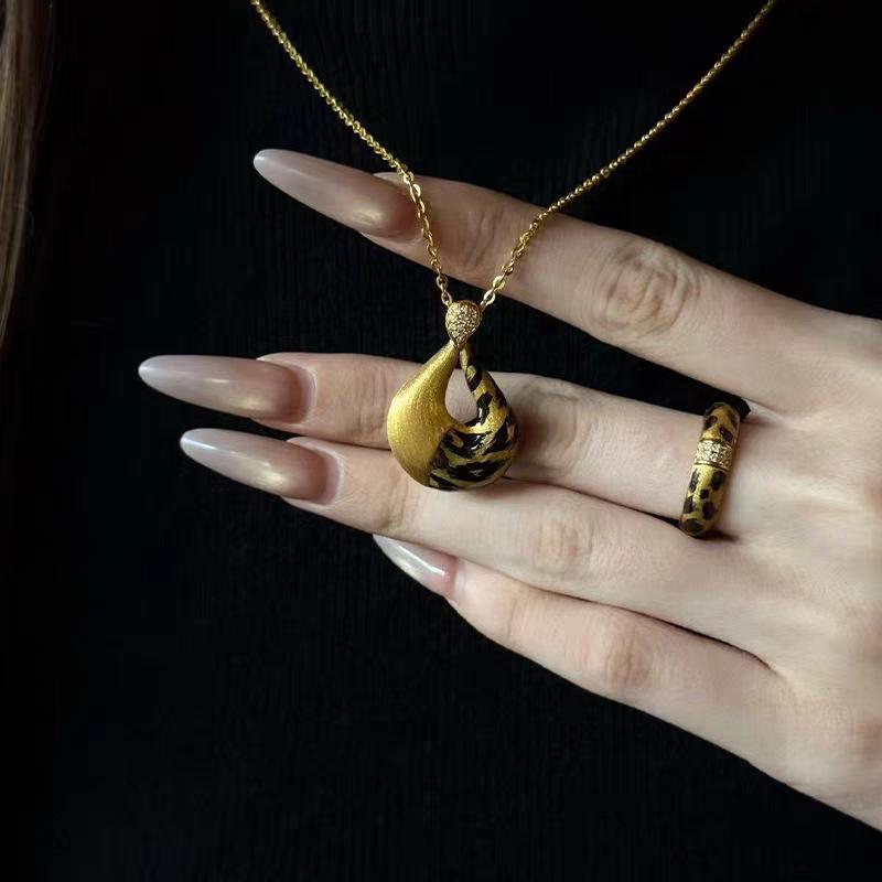 Gold Leopard Print Teardrop Pendant Necklace – Gift for Her